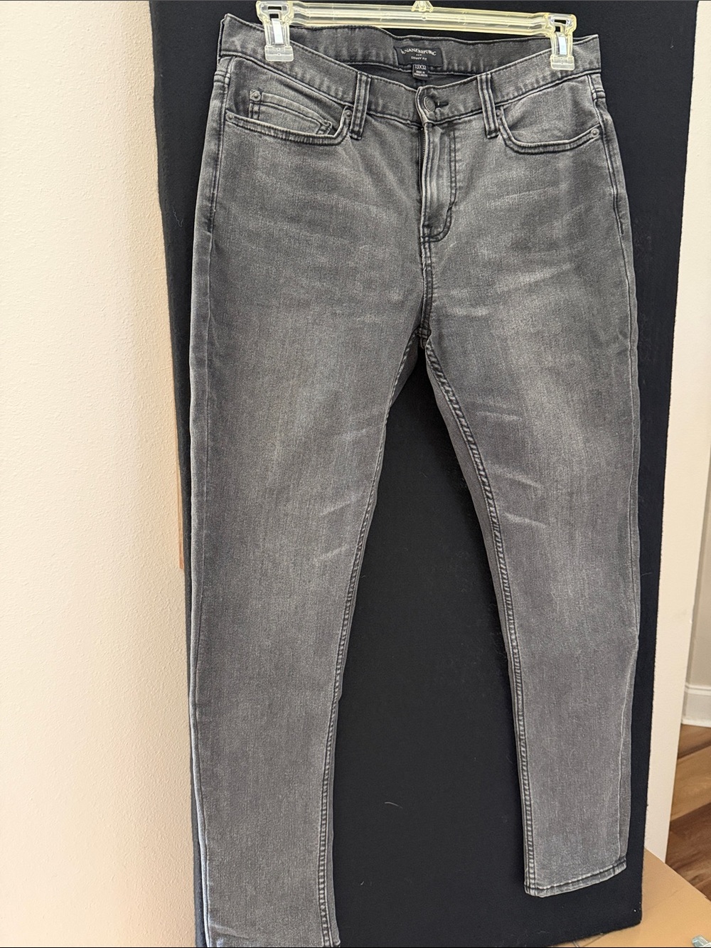 Banana Republic Men's Slim Straight Jeans — Washed Gray